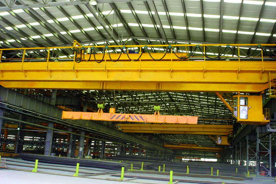 Heavy Duty Double Girder Overhead Crane , Electromagnetic Overhead Crane Compact