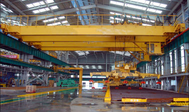 Double Girder Overhead Travelling Crane , Driver Room 25 Ton Electric Bridge Crane