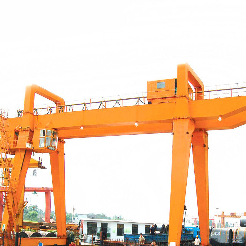 300T Heavy Duty Gantry Crane , Shipyard Gantry Crane Good Wear Resistance
